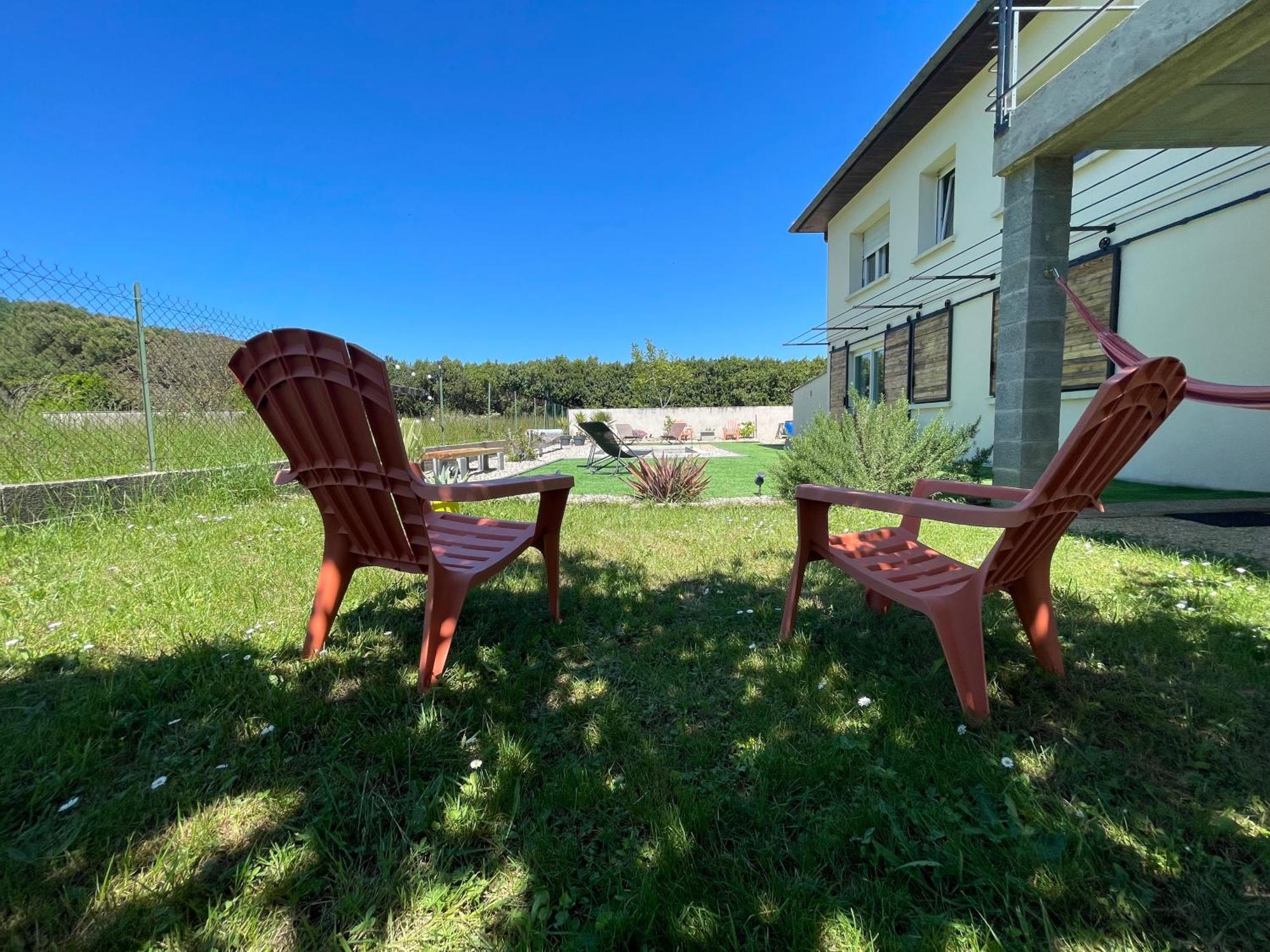 Toupie Et Bicyclette Villa Charmes-sur-Rhone Екстериор снимка